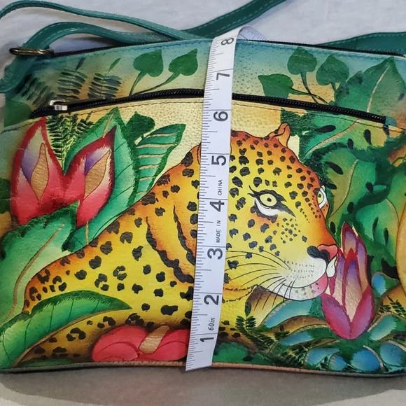 Anuschka Leopard handpainted leather crossbody adjustable 3 pocket bag - Picture 3 of 11